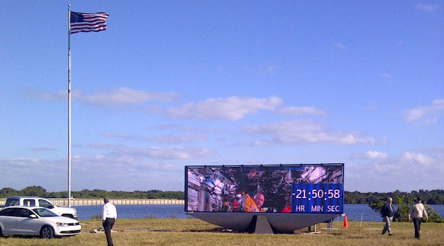 Nasa Digital Clock.jpg