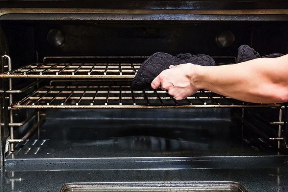 A Woman Killed her Baby by Putting her in Oven