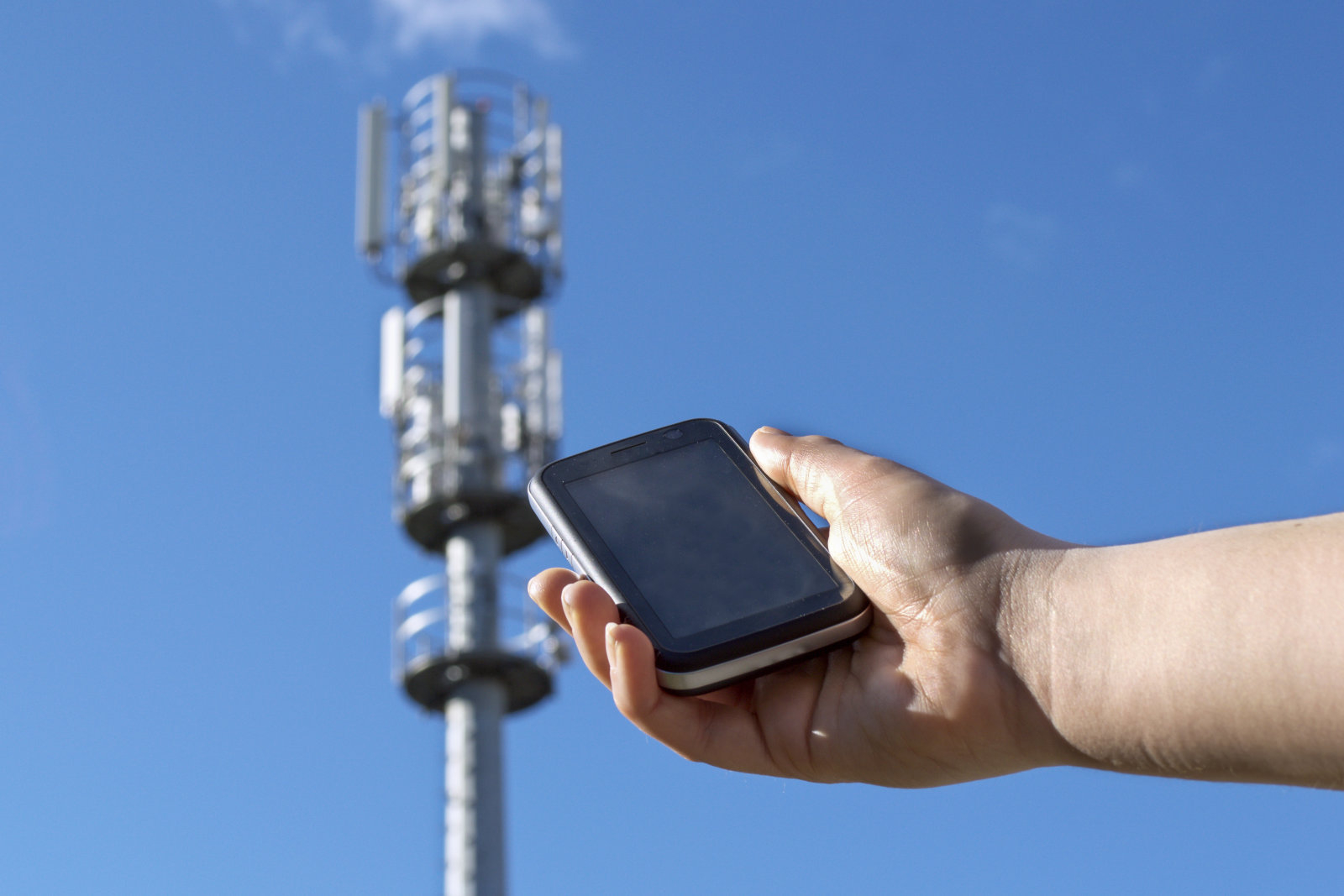2 Bills forwarded for using Fake Cell Sites in the U.S