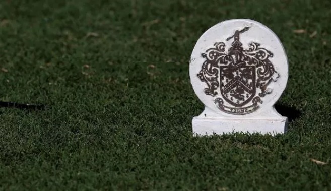Presidential Seal will be used as Tee Markers in Trump golf courses