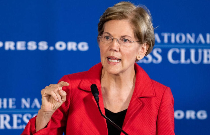 The House Speaker Elizabeth Warren says Trump is a White Supremacist