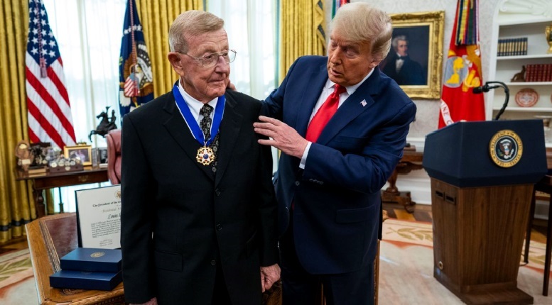 President Trump awarded the Medal of Freedom to Lou Holtz in a ceremony at Oval Office