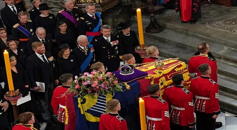 Former King of Spain Juan Carlos, King Felipe, & Queen Letizia Attended the Queen’s Funeral