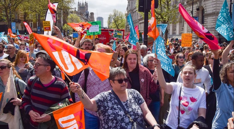 The UK NEU Members Walk Out Again and Called for the 6th National Strike Since February